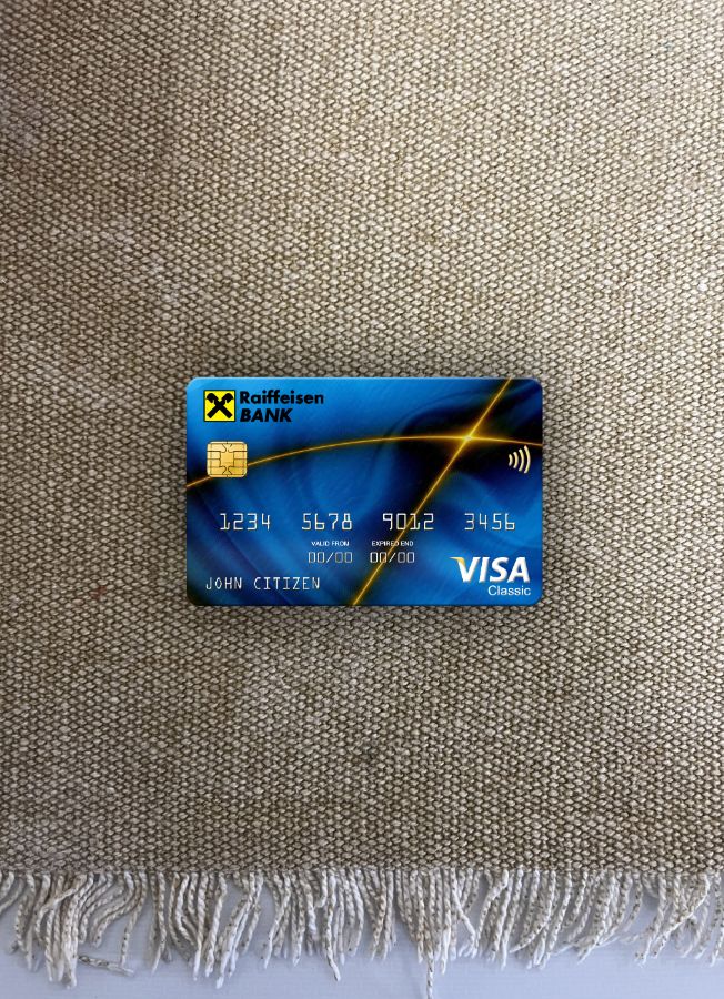 Download Slovakia Raiffeisen Bank visa classic card photolook front Photoshop template